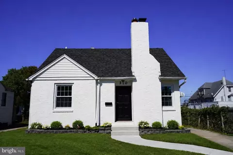 310 Swarthmore Ave, Folsom, PA 19033