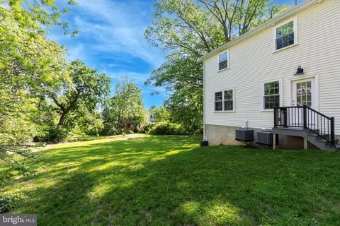Exterior - 309 Conestoga Rd, Wayne, PA 19087 photo 3 of 5