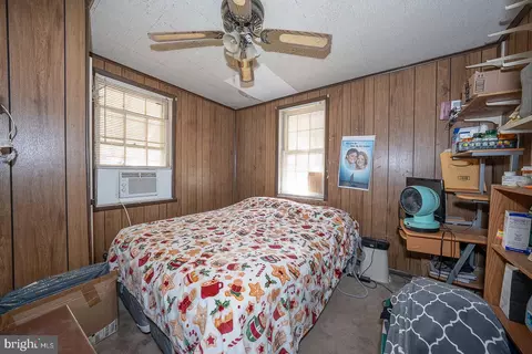 Bedroom - 103 Margate Rd, Darby, PA 19082 photo 2 of 2