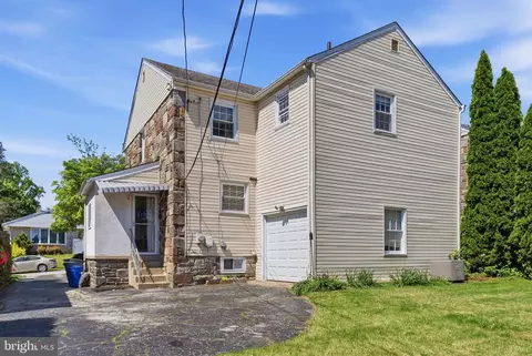 Exterior - 525 Broadview Rd, Darby, PA 19082 photo 4 of 6
