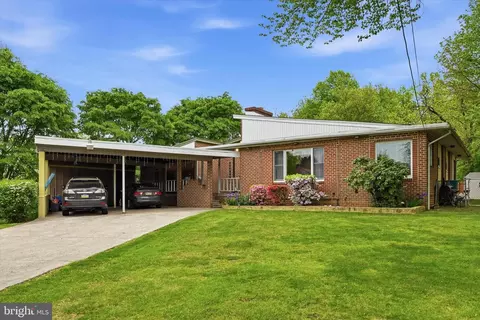 393 Monticello Ave, Chichester, PA 19014