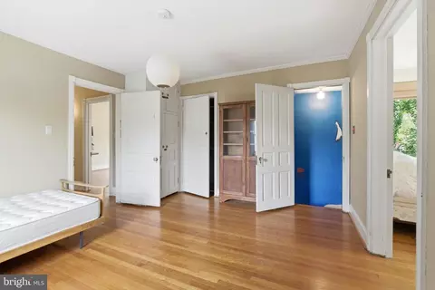 Bedroom - 404 Oak Ln, Wayne, PA 19087 photo 5 of 16