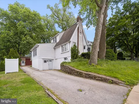 303 W Maryland Ave, Aldan, PA 19018