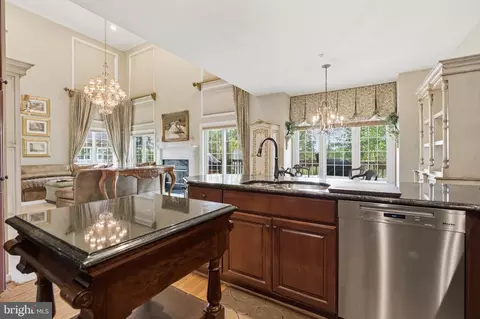 Kitchen - 10 Riders Run, Newtown Square, PA 19073 photo 4 of 4