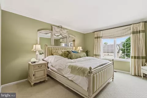 Bedroom - 10 Riders Run, Newtown Square, PA 19073 photo 4 of 10