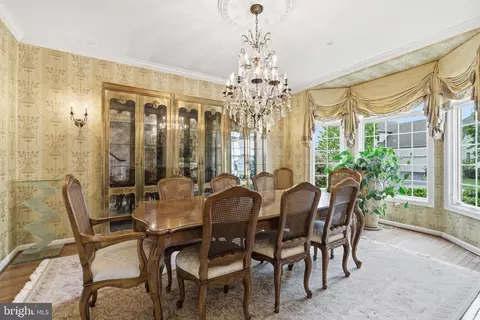 Dining - 10 Riders Run, Newtown Square, PA 19073 photo 3 of 6