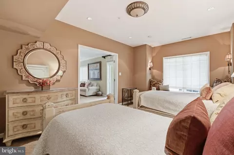 Bedroom - 10 Riders Run, Newtown Square, PA 19073 photo 8 of 10