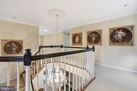 Entry Way - 10 Riders Run, Newtown Square, PA 19073 photo 6 of 6