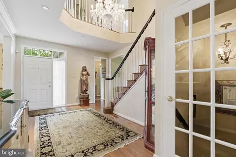 Entry Way - 10 Riders Run, Newtown Square, PA 19073 photo 2 of 6