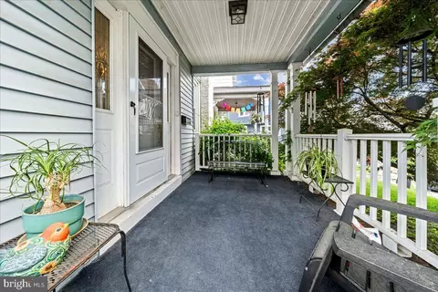 4001 Vernon Rd, Drexel Hill, PA 19026