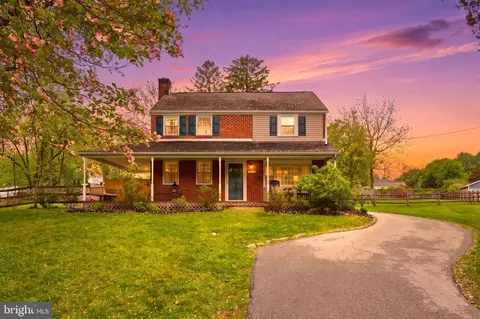 528 S Old Middletown Rd, Media, PA 19063