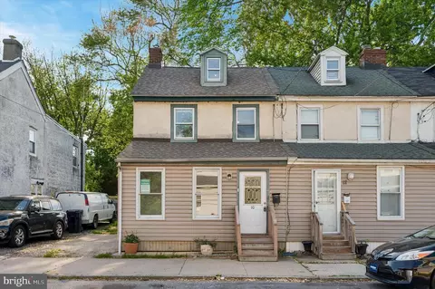 10 Upland Ave, Brookhaven, PA 19015