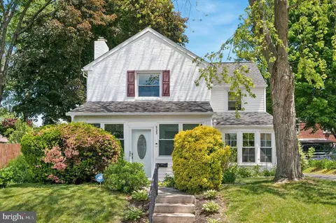 635 Lukens Ave, Darby, PA 19082