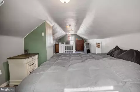 Bedroom - 962 Thornton Rd, Boothwyn, PA 19061 photo 3 of 3