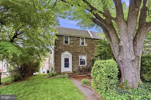 2316 Kenilworth Rd, Ardmore, PA 19003