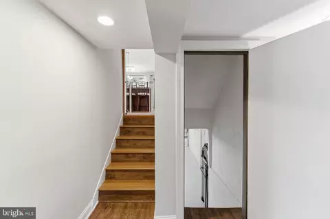 Entry Way - 447 Maddock Rd, Springfield, PA 19064 photo 3 of 3