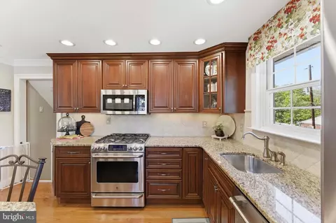 Kitchen - 447 Maddock Rd, Springfield, PA 19064 photo 2 of 5