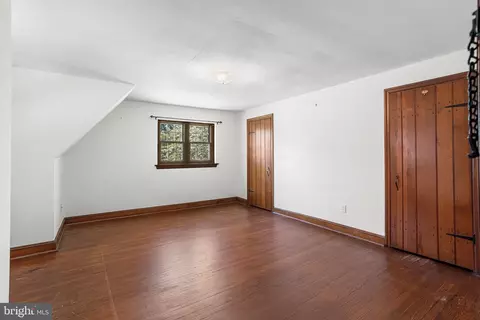 Bedroom - 217 E Thomson Ave, Springfield, PA 19064 photo 2 of 5