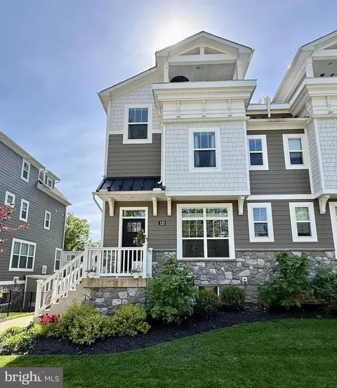 122 N Providence Rd, Media, PA 19063