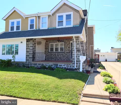 7206 Spruce St, Darby, PA 19082