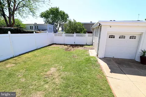 Exterior - 7206 Spruce St, Darby, PA 19082 photo 9 of 9