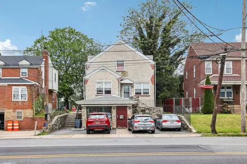 319 Macdade Blvd, Folsom, PA 19033