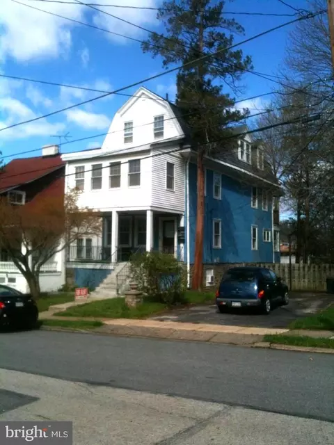 43 W Albemarle Ave, Lansdowne, PA 19050
