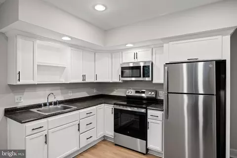1003 Madison St, Chester, PA 19013