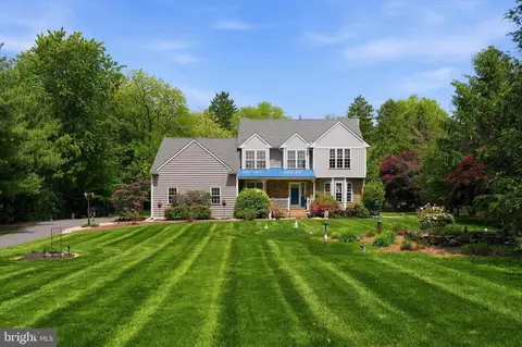 1060 Kirk Rd, Garnet Valley, PA 19060