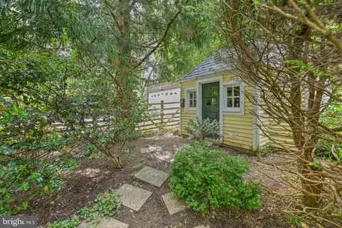 Exterior - 322 Conestoga Rd, Wayne, PA 19087 photo 6 of 8