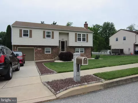 2202 Briarcliff Ave, Boothwyn, PA 19061