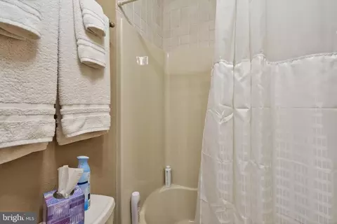 Bath - 2202 Briarcliff Ave, Boothwyn, PA 19061 photo 2 of 4