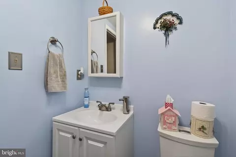 Bath - 2202 Briarcliff Ave, Boothwyn, PA 19061 photo 4 of 4