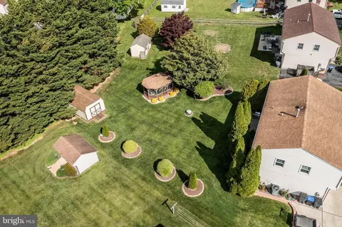 View/Area - 2202 Briarcliff Ave, Boothwyn, PA 19061 photo 8 of 16