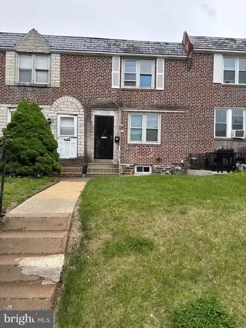 18 Southridge Rd, Darby, PA 19023