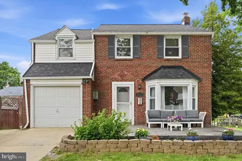 1717 Hawthorne Ave, Havertown, PA 19083