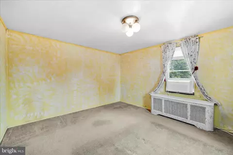 Bedroom - 1666 Ward St, Marcus Hook, PA 19061 photo 5 of 5