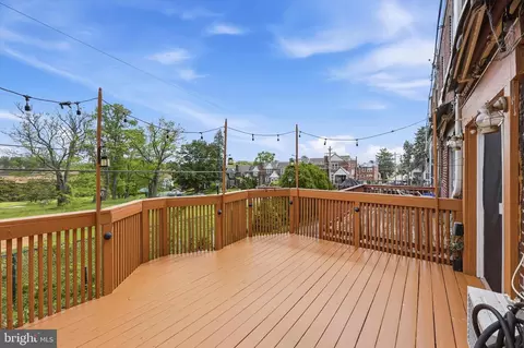 Exterior - 110 Academy Ln, Upper Darby, PA 19082 photo 2 of 3