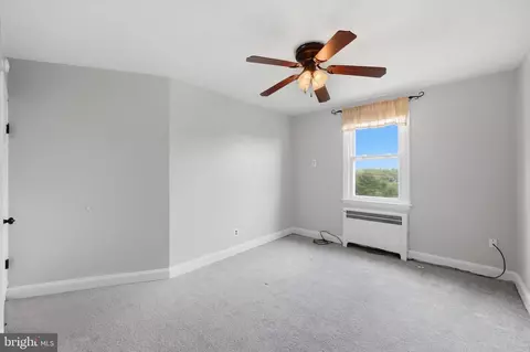 Bedroom - 110 Academy Ln, Upper Darby, PA 19082 photo 2 of 3
