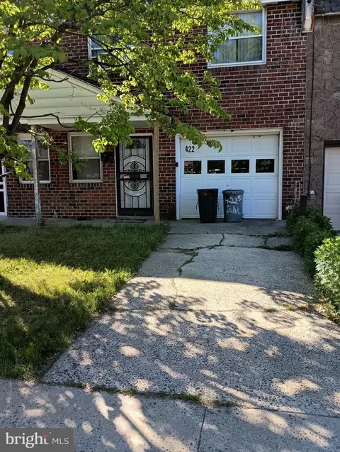 422 Shetland Rd, Darby, PA 19023