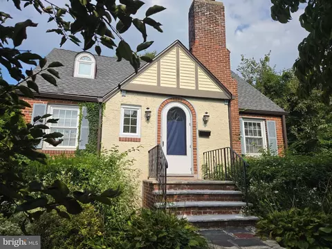 20 Davis Ave, Broomall, PA 19008