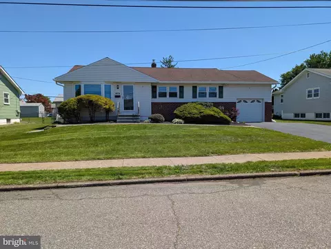 3618 Victor Ave, Brookhaven, PA 19015