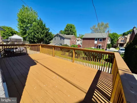 Exterior - 41 Wayne Ave, Springfield, PA 19064 photo 3 of 5