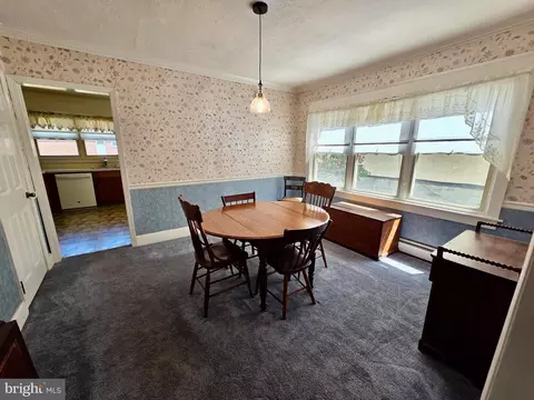 Dining - 41 Wayne Ave, Springfield, PA 19064 photo 1 of 3