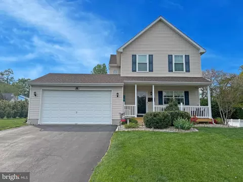 218 Waterford Way, Garnet Valley, PA 19060