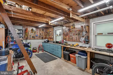 2225 E Helms Mnr, Ogden, PA 19061 photo 45