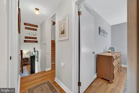 2225 E Helms Mnr, Ogden, PA 19061 photo 27