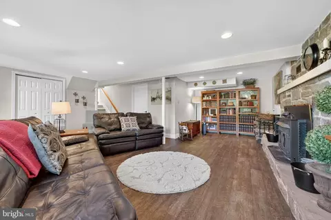 2225 E Helms Mnr, Ogden, PA 19061 photo 36