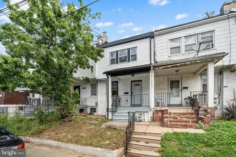 7027 Emerson Ave, Darby, PA 19082