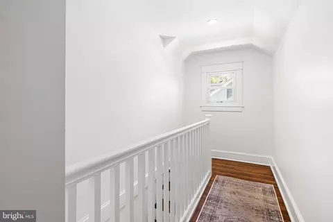 Entry Way - 93 Saxer Ave, Springfield, PA 19064 photo 4 of 5